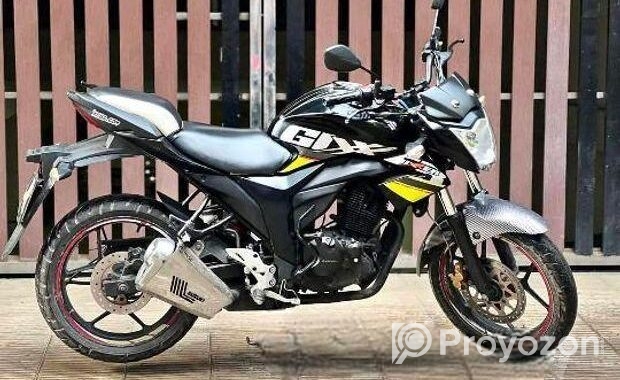 Suzuki Gixxer Monotone Dubble Disk 2016