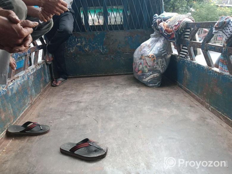 Mahindra Maxximo mini-truck 2018