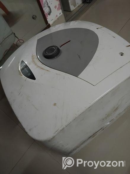 একটি গিজার বিক্রি হবে