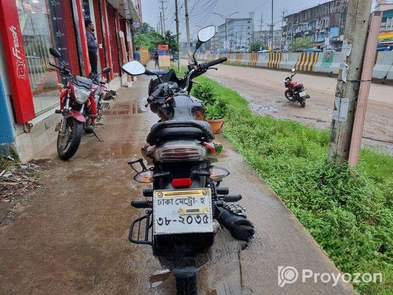 Bajaj Discover 110 2022