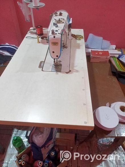 সেলাই মেশিন