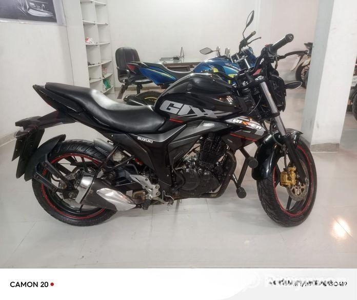 Suzuki Gixxer Monotone Duel disc 2019