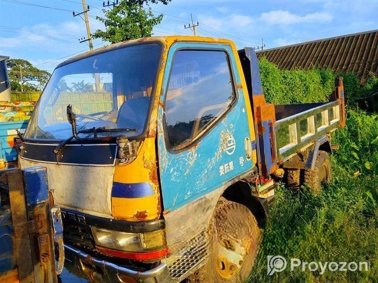 Mitsubishi Canter 1996