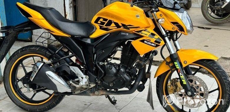 Suzuki Gixxer Monotone classic Yo 2024