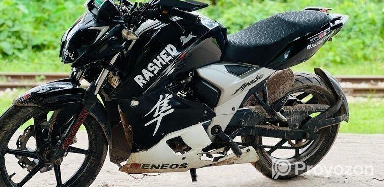 TVS Apache RTR 160 4 v 2023