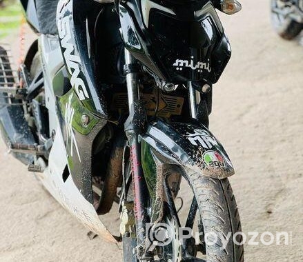 TVS Apache RTR 160 4 v 2023