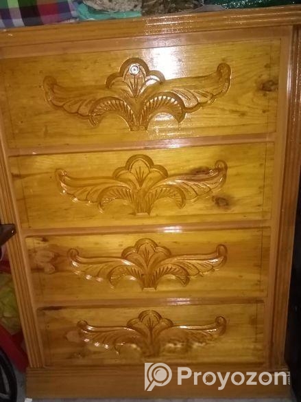 স্বল্প ব্যবহৃত একটি ওয়ার্ড ড্রপ বিক্রি হবে