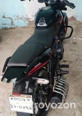 Bajaj Pulsar 150 . 2021