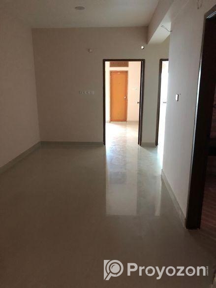 1390 sft_East-Facing_3 Bed Apartment For Sale @ Ut