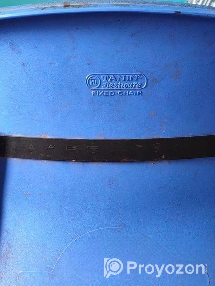 একটি ব্যাবহৃত স্টাডি টেবিল সেল হবে।