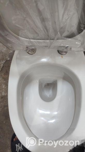 পুরাতন কমোড