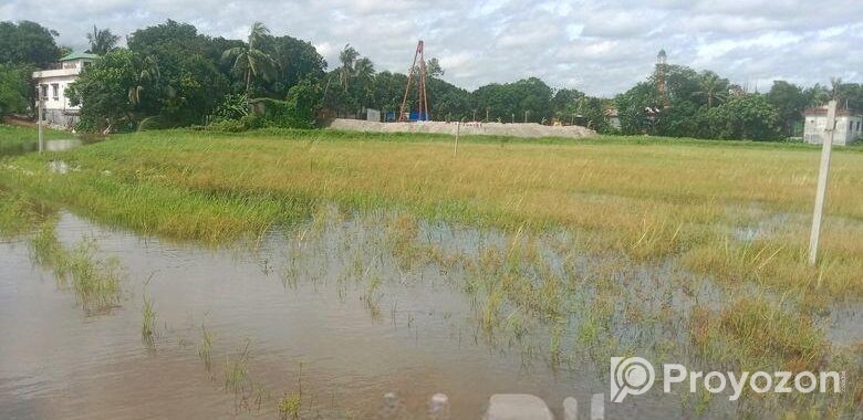 একটি জমি বিক্রয় করা হবে
