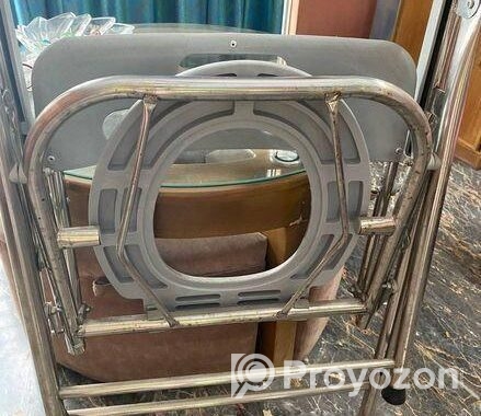 Movable Commod