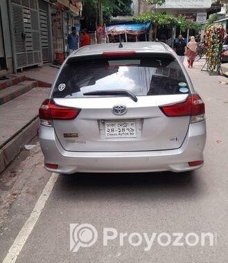 কোন অফিস বা কোম্পানিতে গাড়িটি ড্রাইভার সহ ভাড়া দি