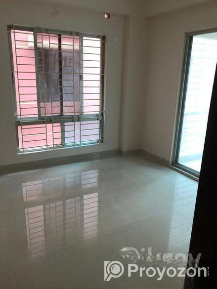 1390 sft_East-Facing_3 Bed Apartment For Sale @ Ut