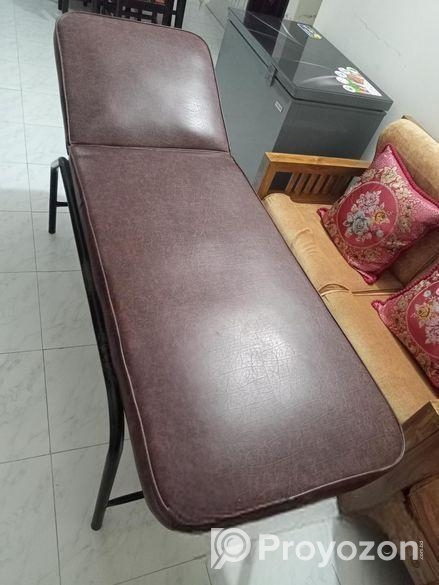 মেডিকেল চেম্বারের জন্য বেড (examination Bed)