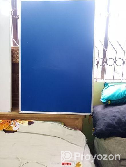 2pis White Board,one Office Notice Boarfd