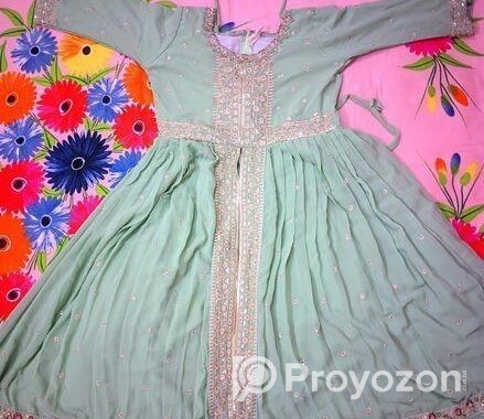 Almost New Party Gown | Recently Kena Hoise, 2,3 D