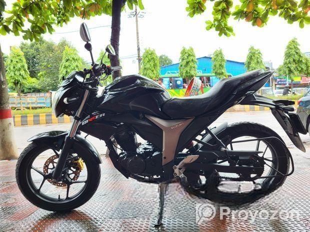 Suzuki Gixxer Monotone 2023