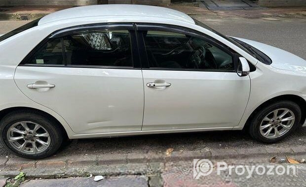 Toyota Allion . 2015