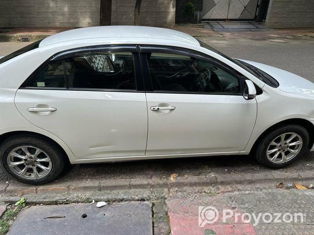 Toyota Allion . 2015