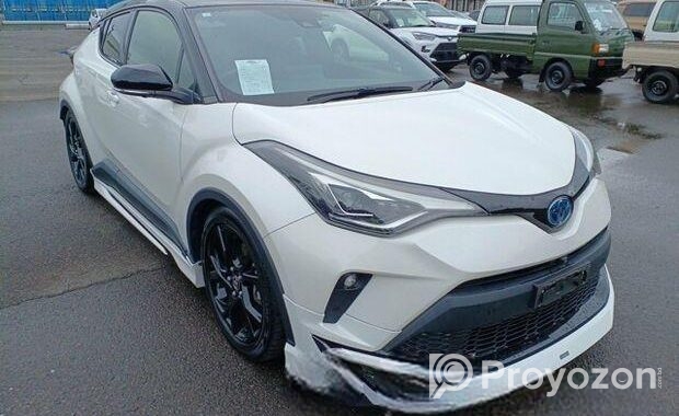 Toyota C-HR G-LED,SHOWROOM STOCK 2021