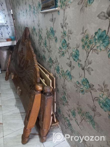 খাট ৬/৭ ফিট কড়ই কাঠ