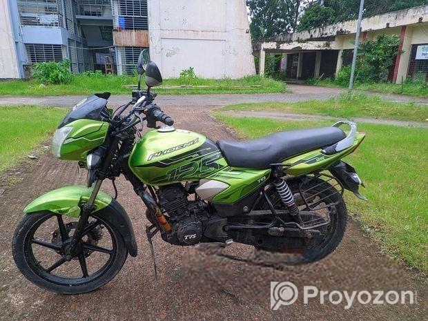 TVS Phoenix . 2015