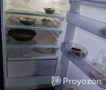 Walton Fridge