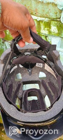 Full Fres condition no iscuss in helmed new