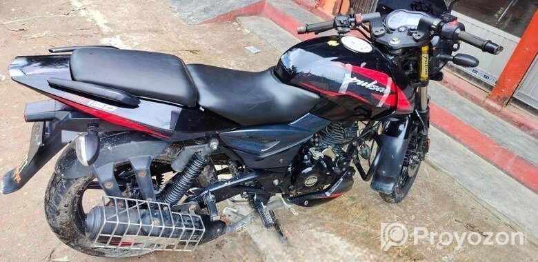 Bajaj Pulsar twin disk 2022