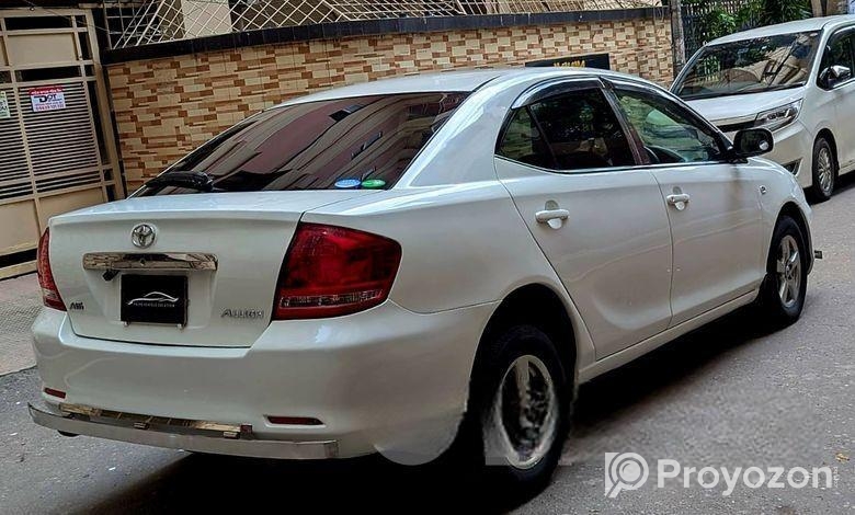 Toyota Allion Beig interior/OCTANE 2006