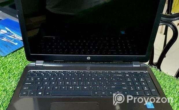 Hp i3 (4gen) 8 GB /256GB SSD