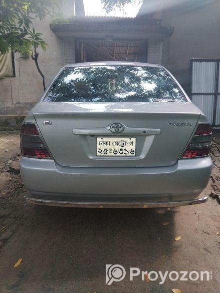 Toyota Corolla . 2003