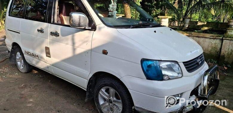 Toyota Noah Good Condition 2004