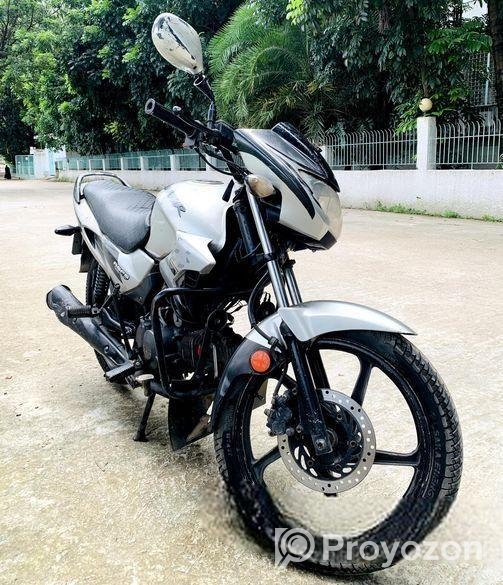 Hero Glamour ২০১৫ 2014