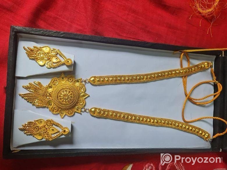 নেকলেস টি বিক্রি করা হবে