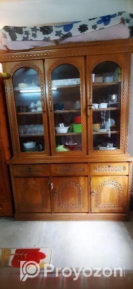 সেগুন কাঠের শোকেস