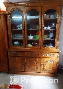 সেগুন কাঠের শোকেস