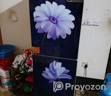 একটি ফ্রিজ বিক্রি হবে