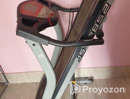 Electronic Treadmill