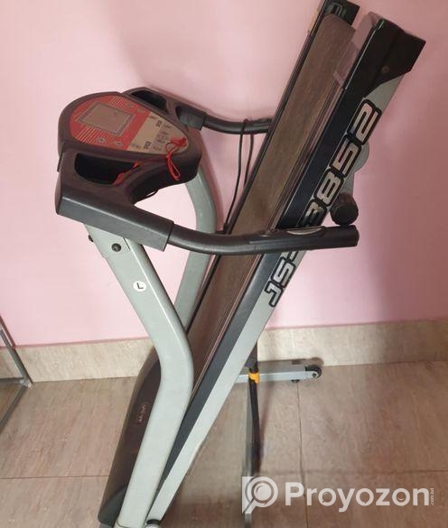 Electronic Treadmill