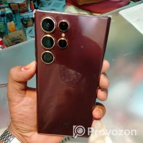 Samsung Galaxy S22 Ultra (Used)