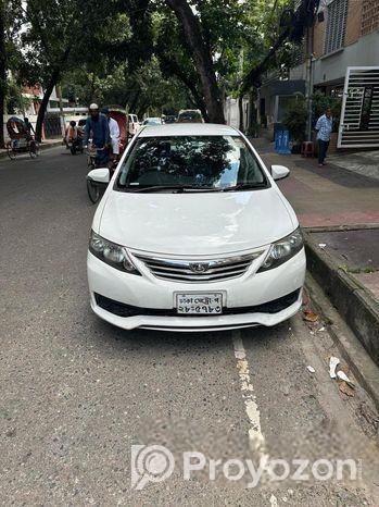 Toyota Allion . 2015