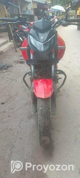 Hero Thriller single disk 2021