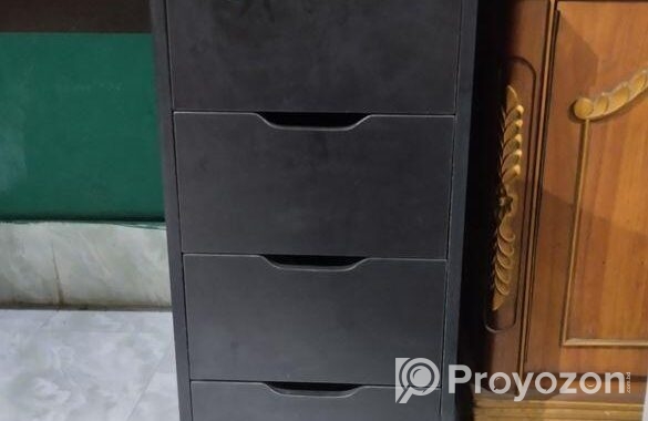 Computer table/desk ️
