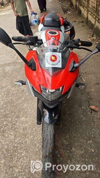 Suzuki Gixxer SF 2023