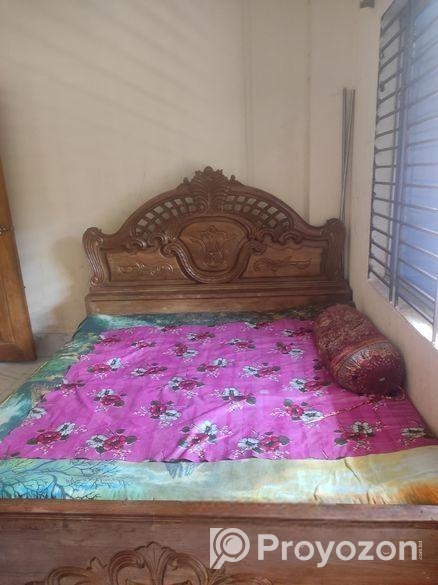 খাট এবং ৪ পাটের বড় দেয়াল সোকেজ