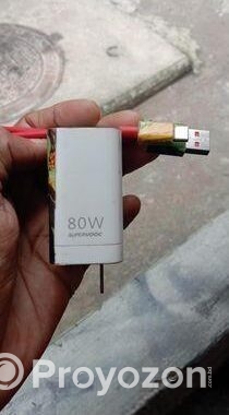 OnePlus 80 word er charger