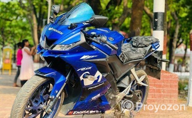 Yamaha R15 . 2018